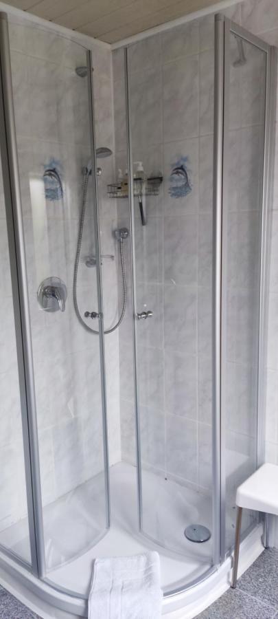 Schoene 3 Zi. Ferienwohnung Vor Den Toren Frankfurt Dreieich Exterior foto
